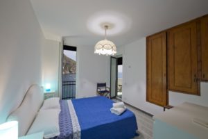 Casa Terramare double bedroom with huge light